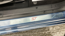 Ford Focus 1.0 EcoBoost 125 ST-Line 5dr Petrol Hatchback